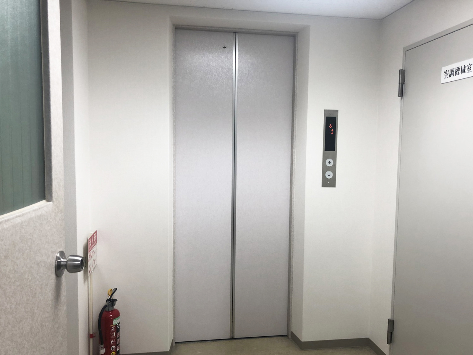 エレベーター