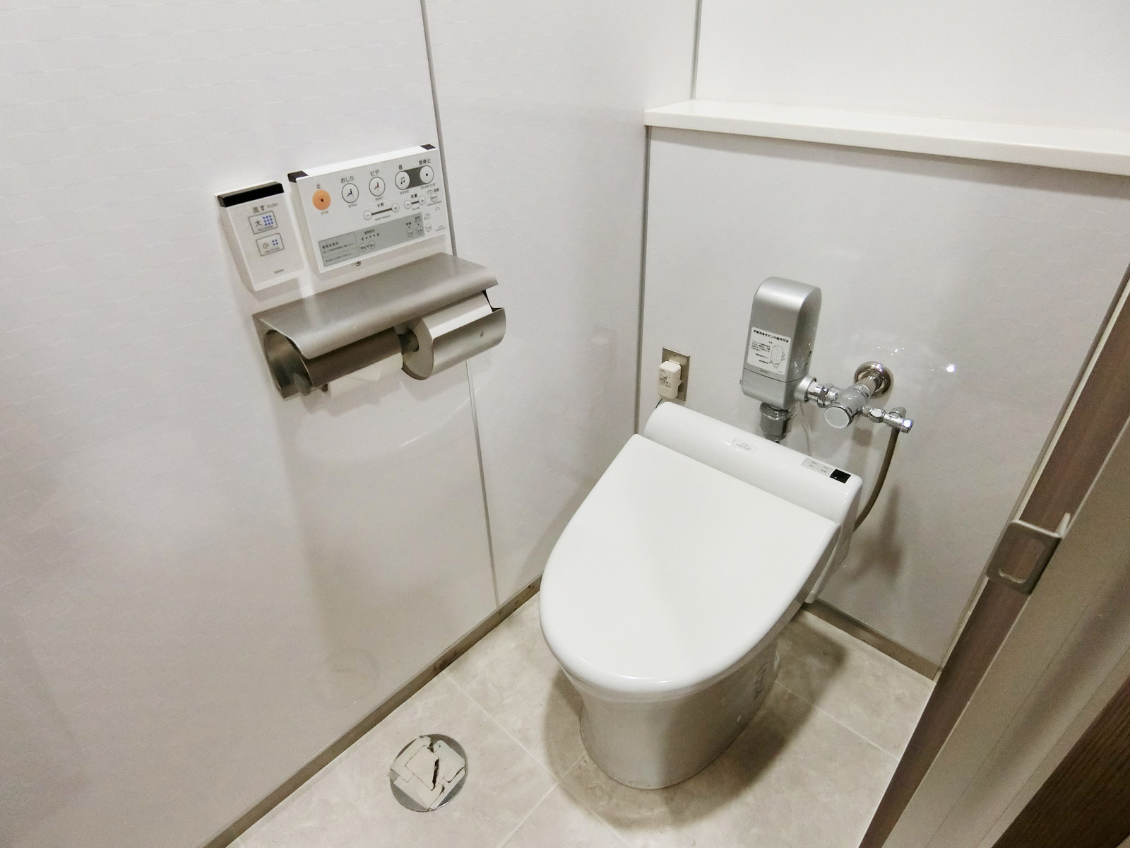 個室トイレ