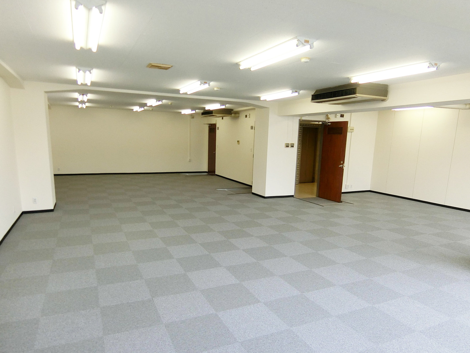 オフィス室内参考画像(4階・約48坪)
