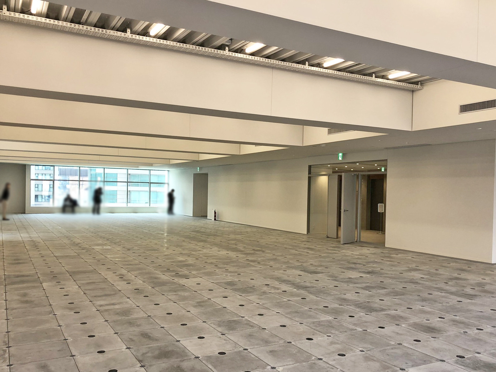 オフィス室内参考画像