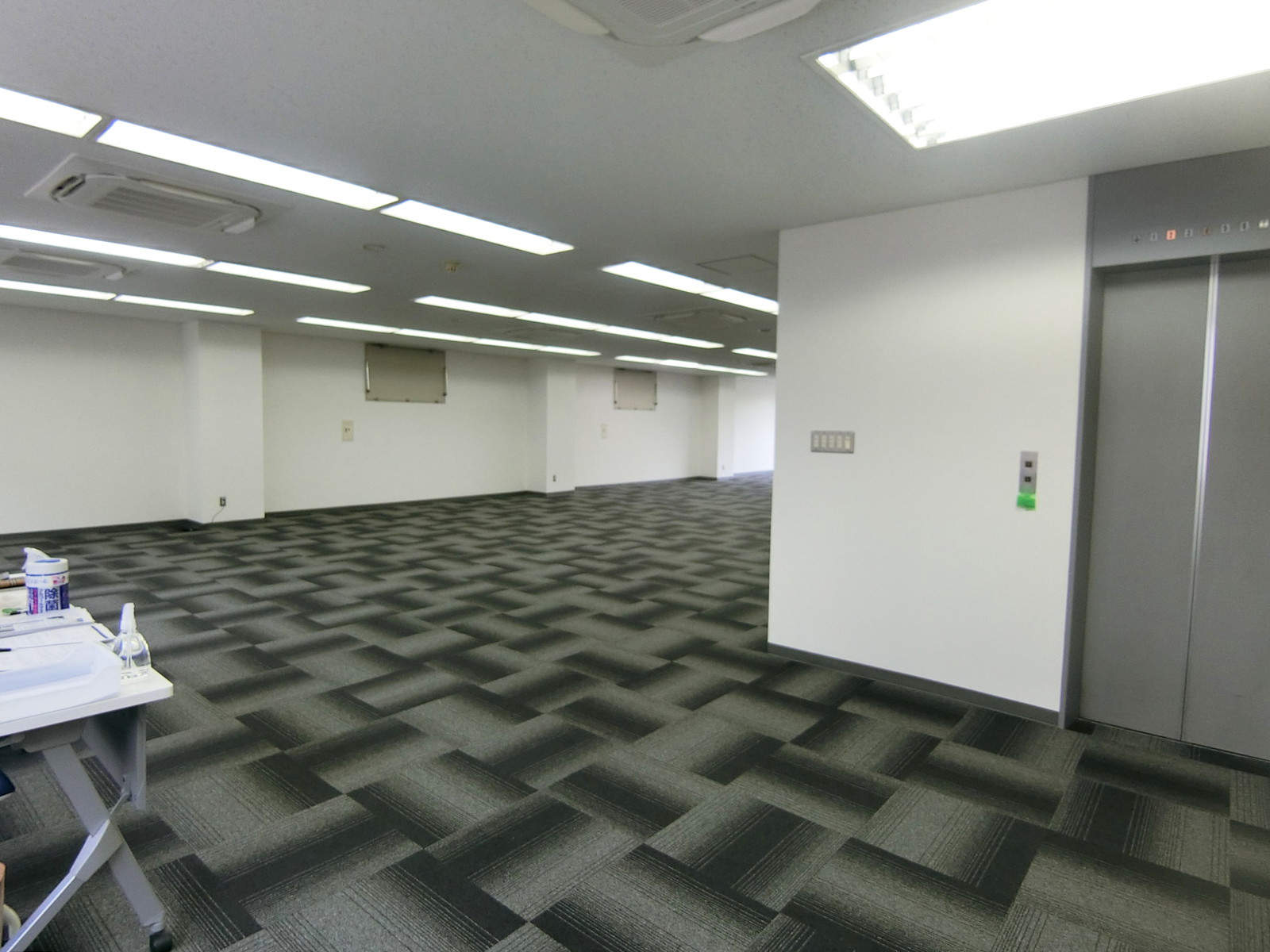 別角度の様子