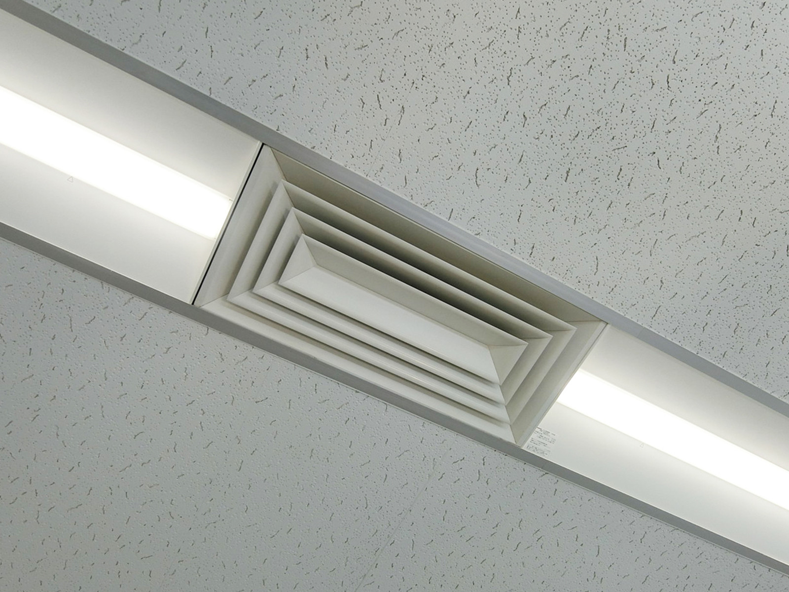 空調