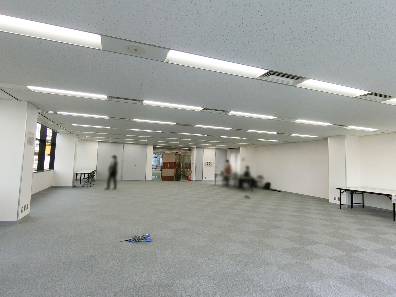 別角度の様子