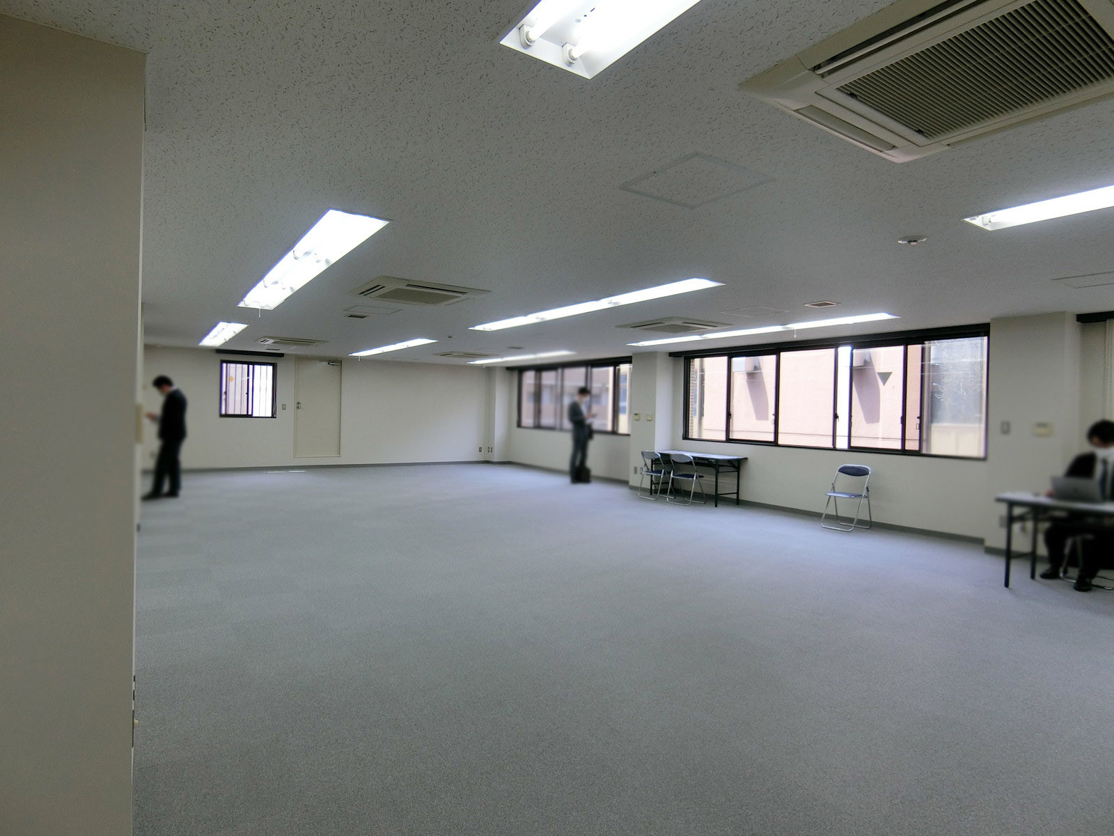 オフィス室内参考画像（5階・約42坪）