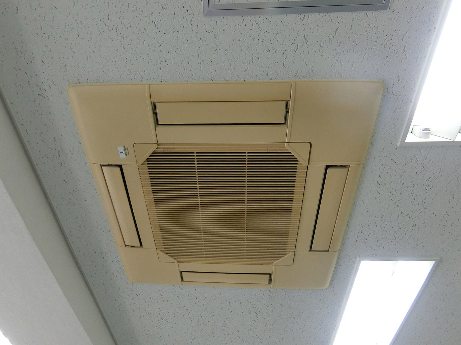 空調