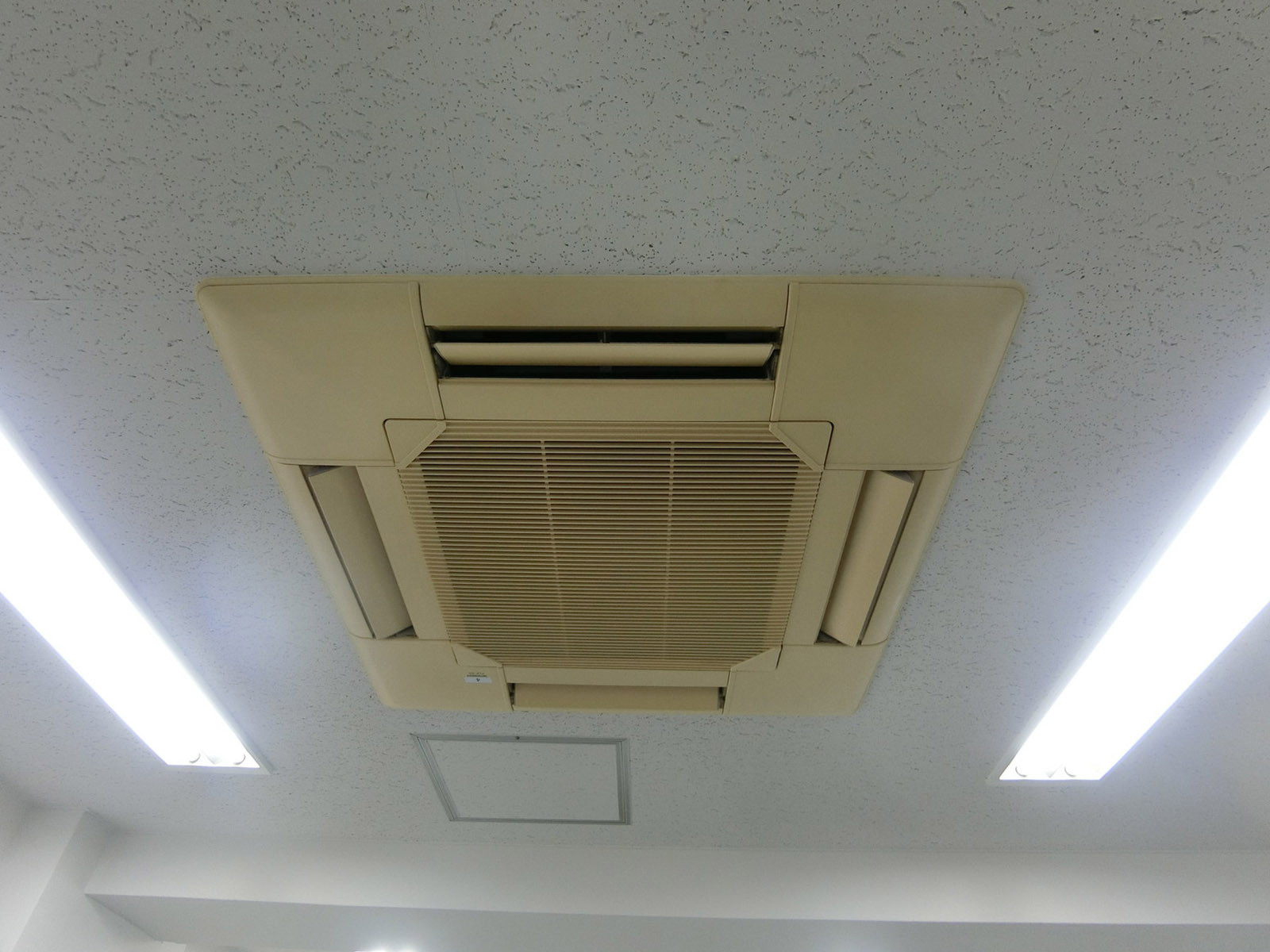 空調