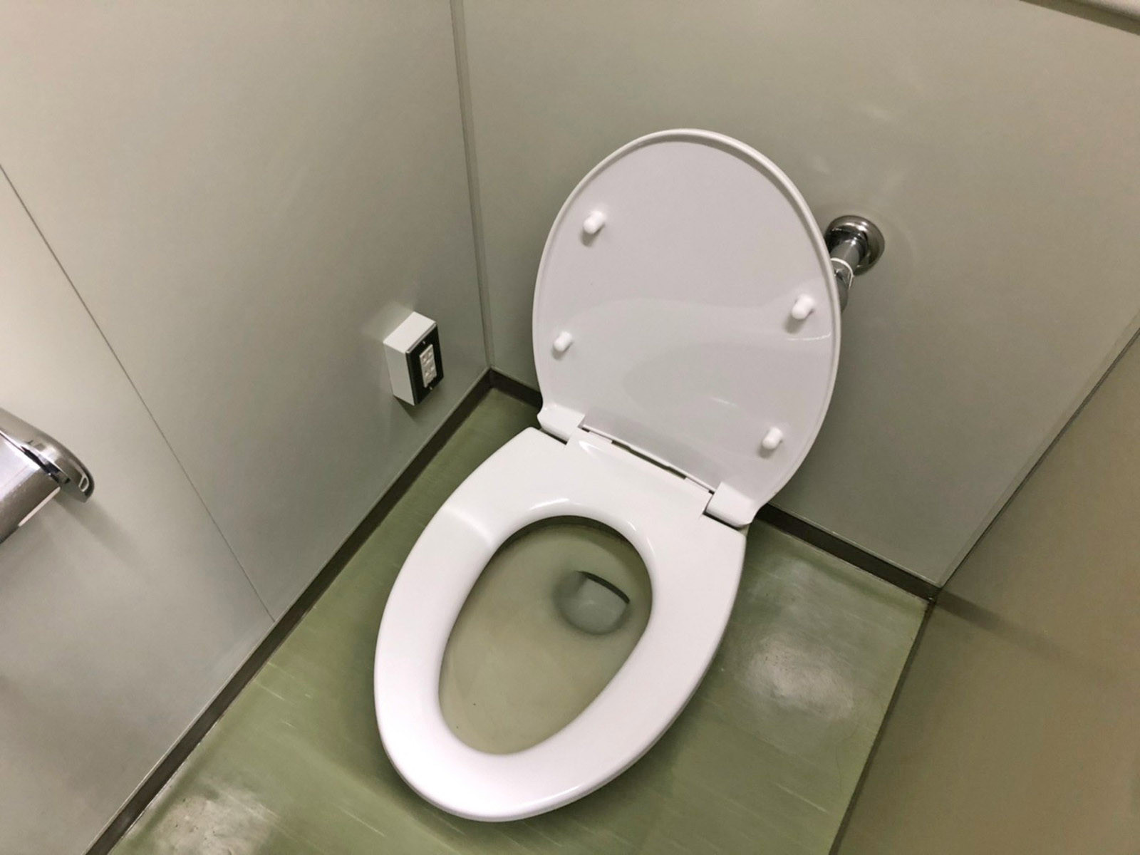 個室トイレ