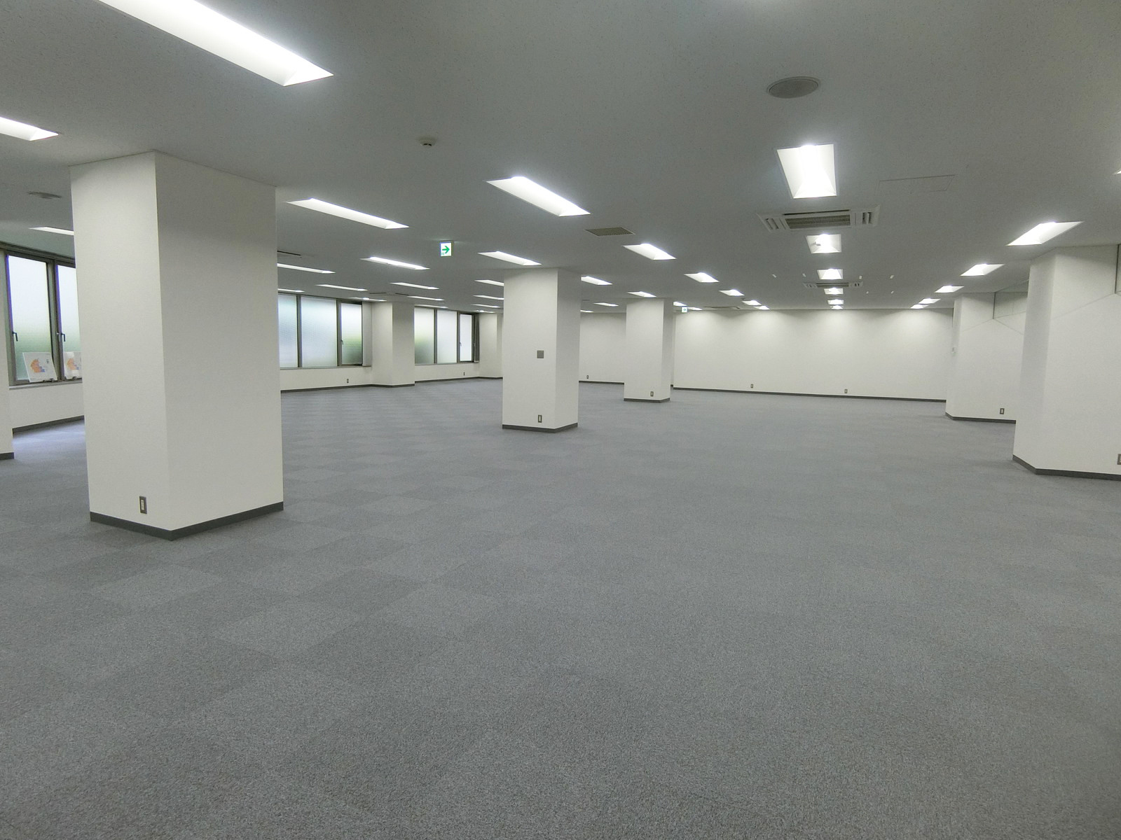 別角度の様子