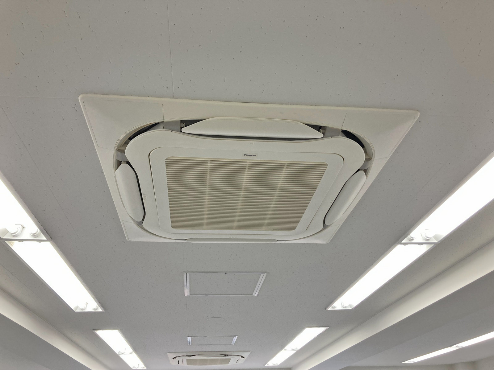 空調