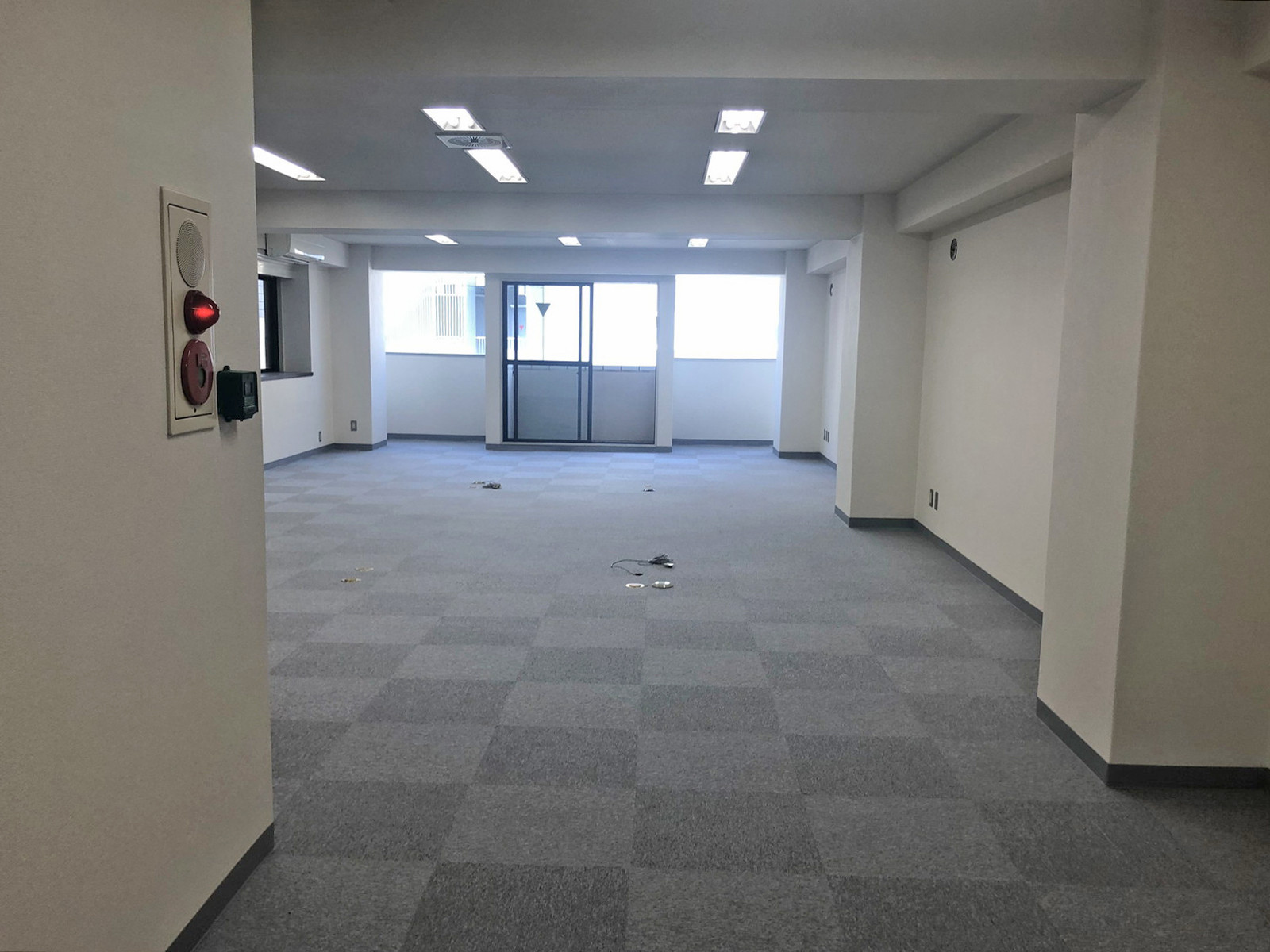 オフィス室内参考画像