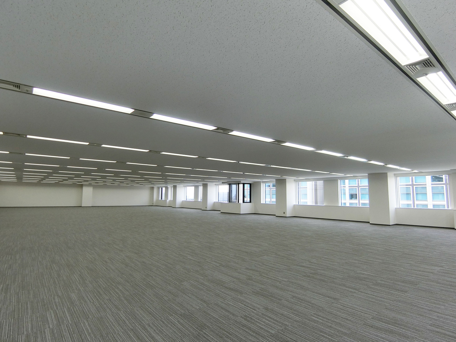 オフィス室内参考画像(20階・約421坪)