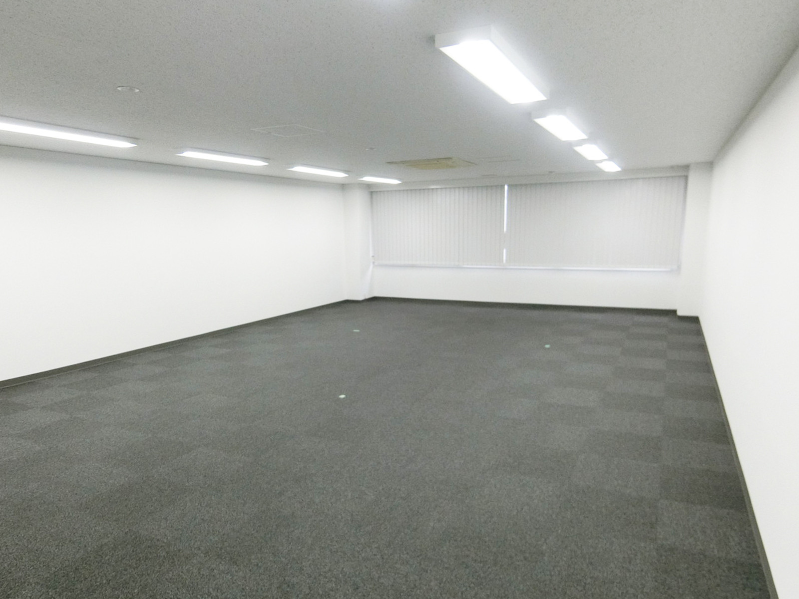 オフィス室内参考画像(5階・約24坪)