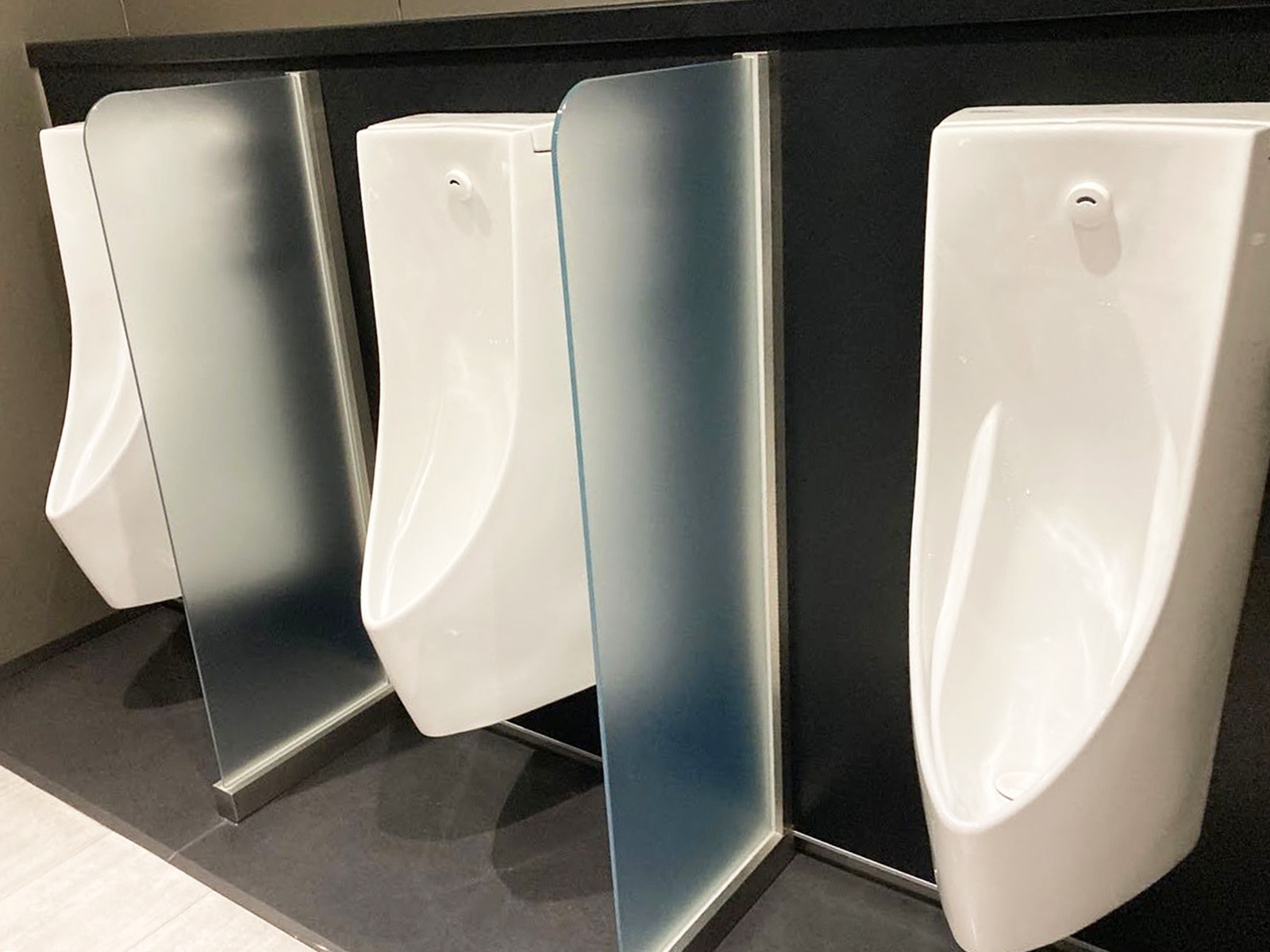 男性用トイレ