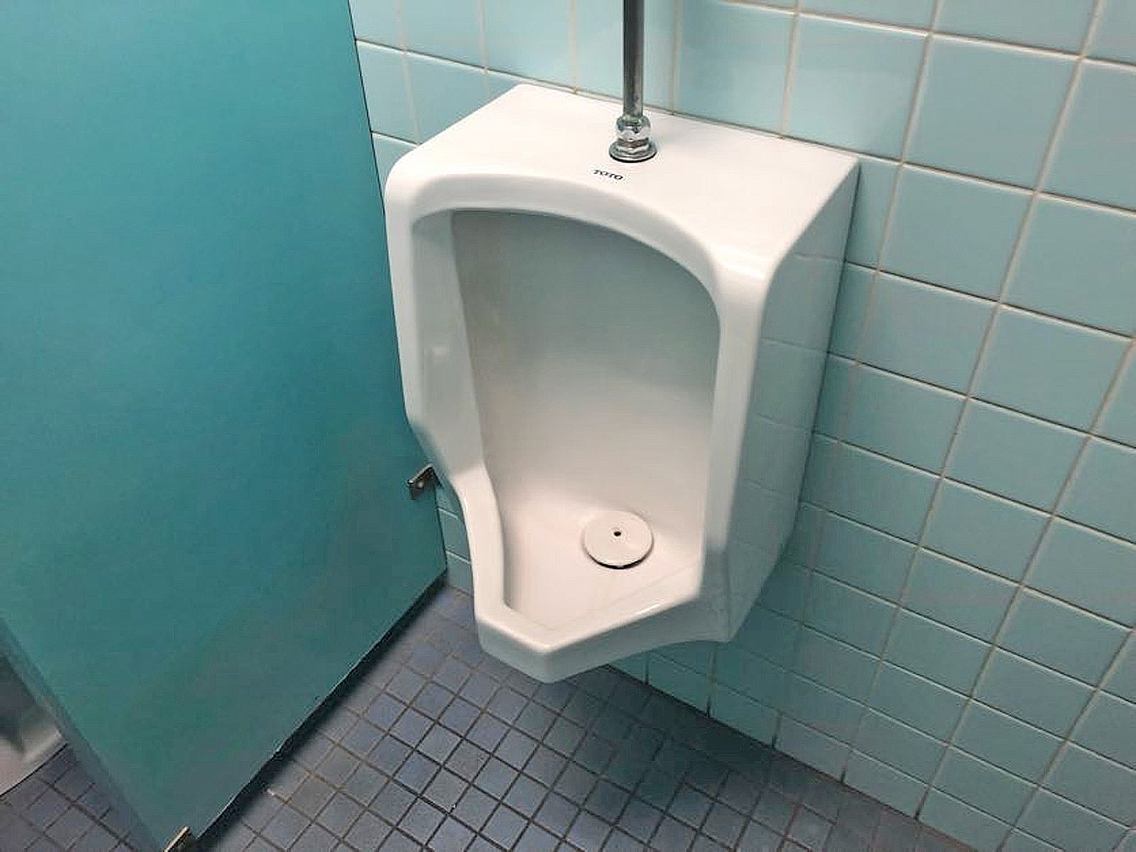 男性用トイレ