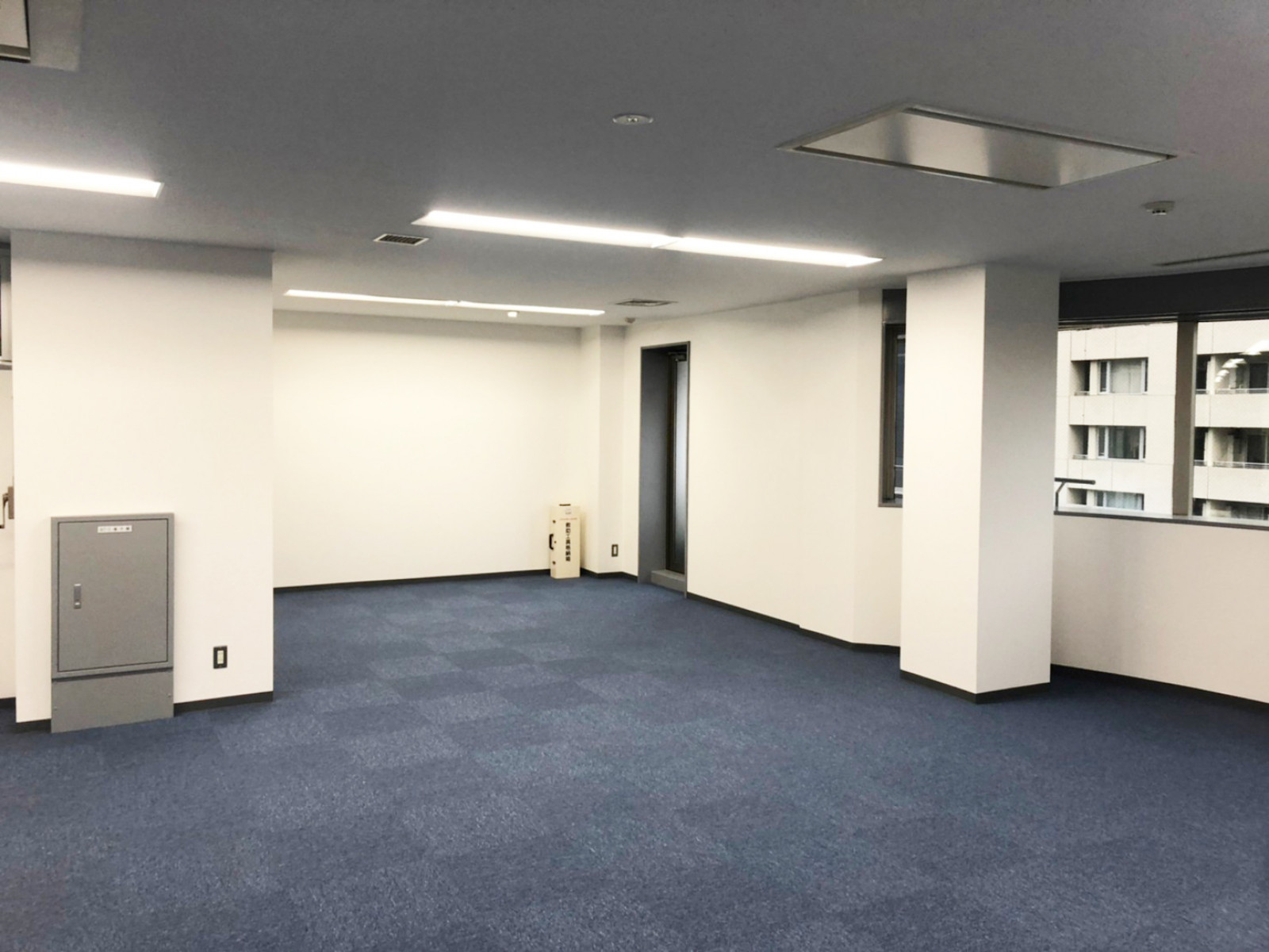 別角度の様子