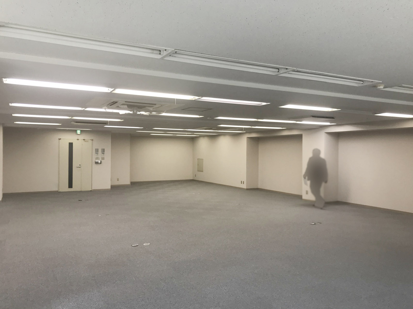 別角度の様子