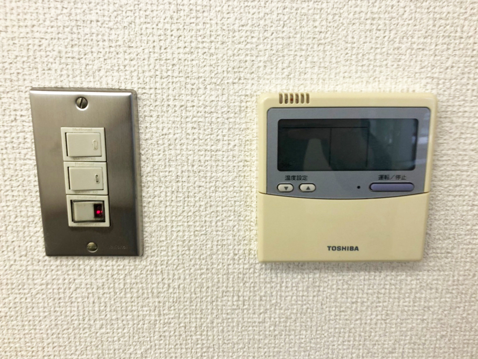 スイッチ類