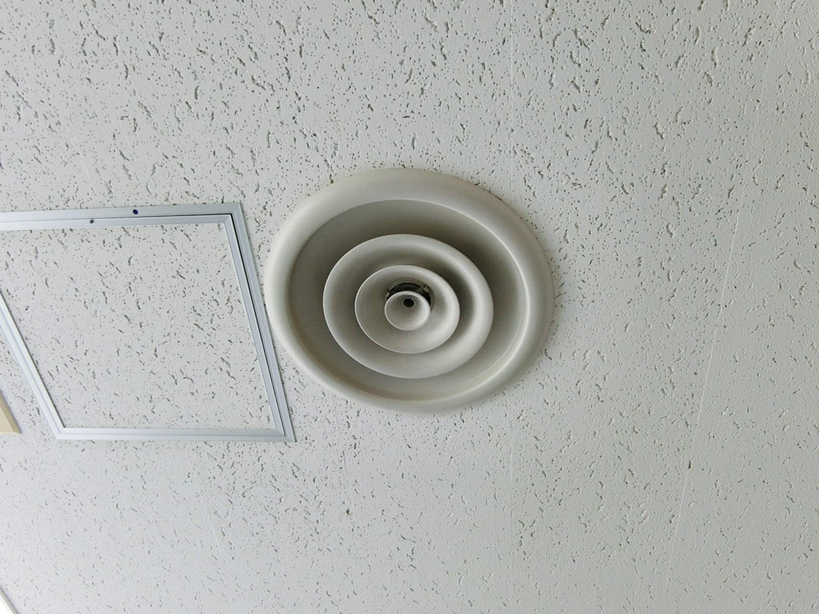 空調