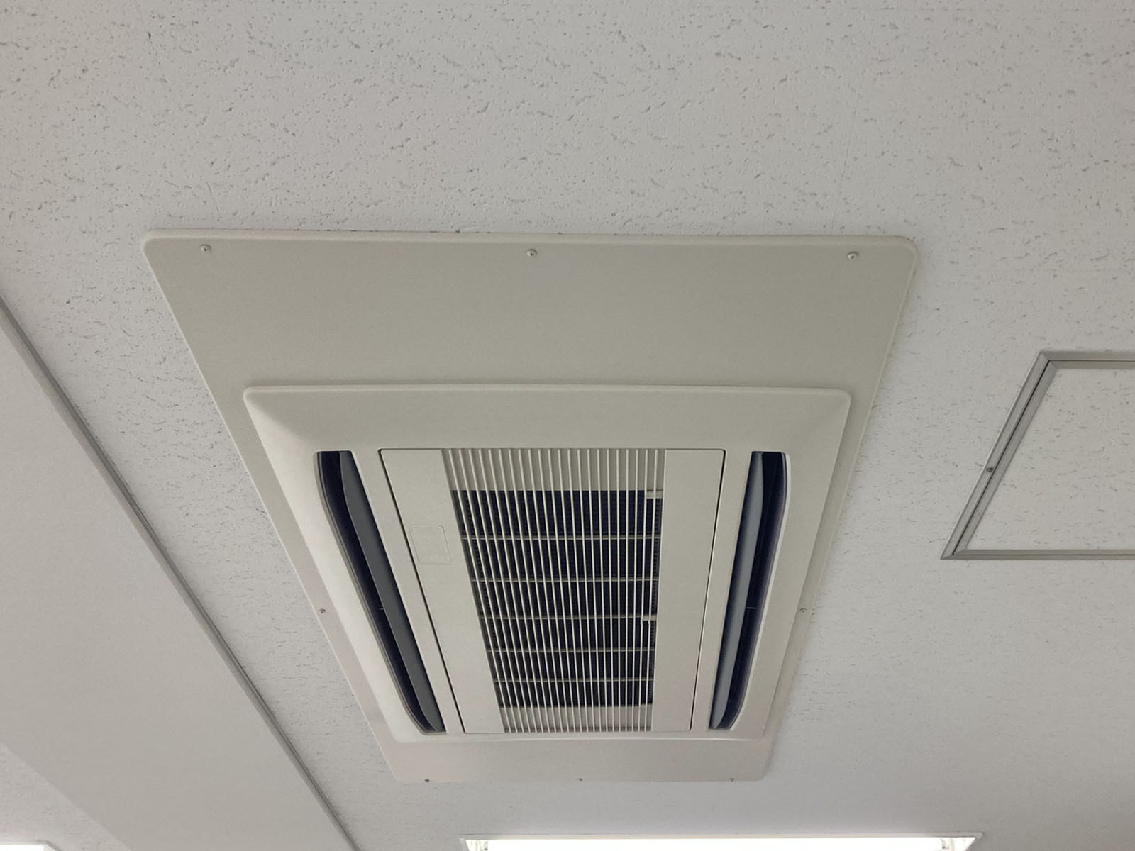 空調