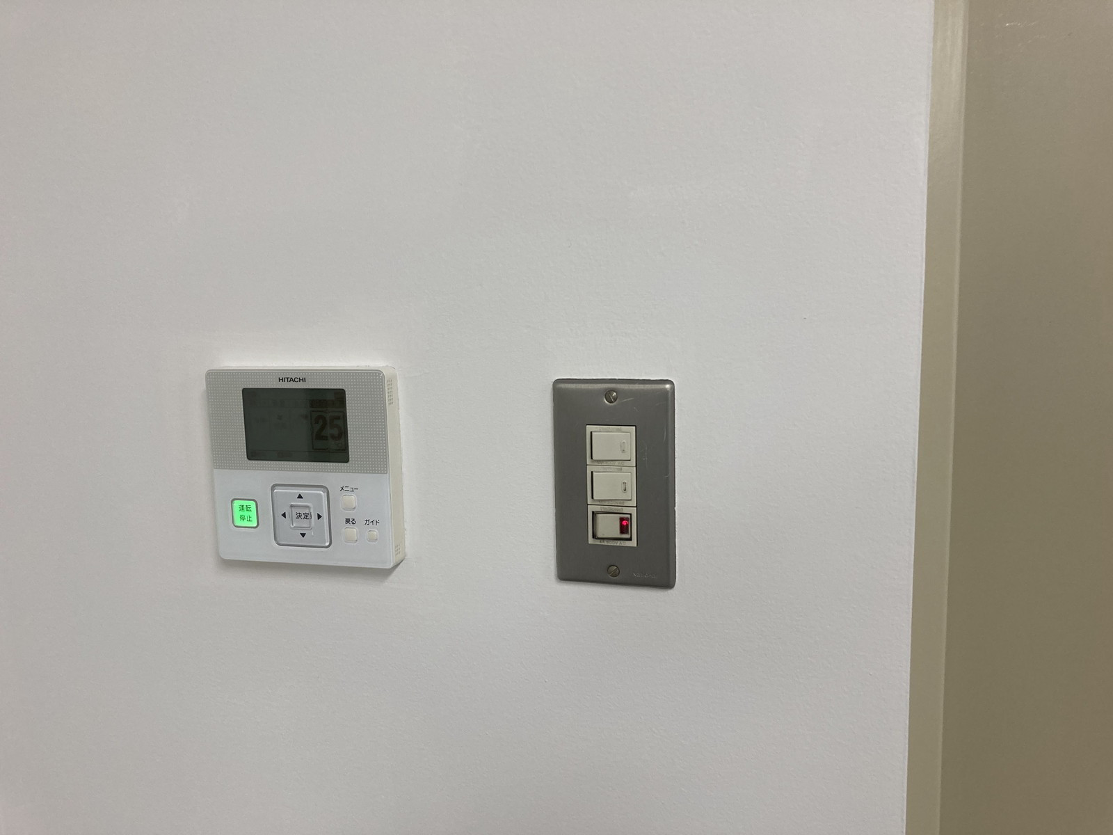 スイッチ類
