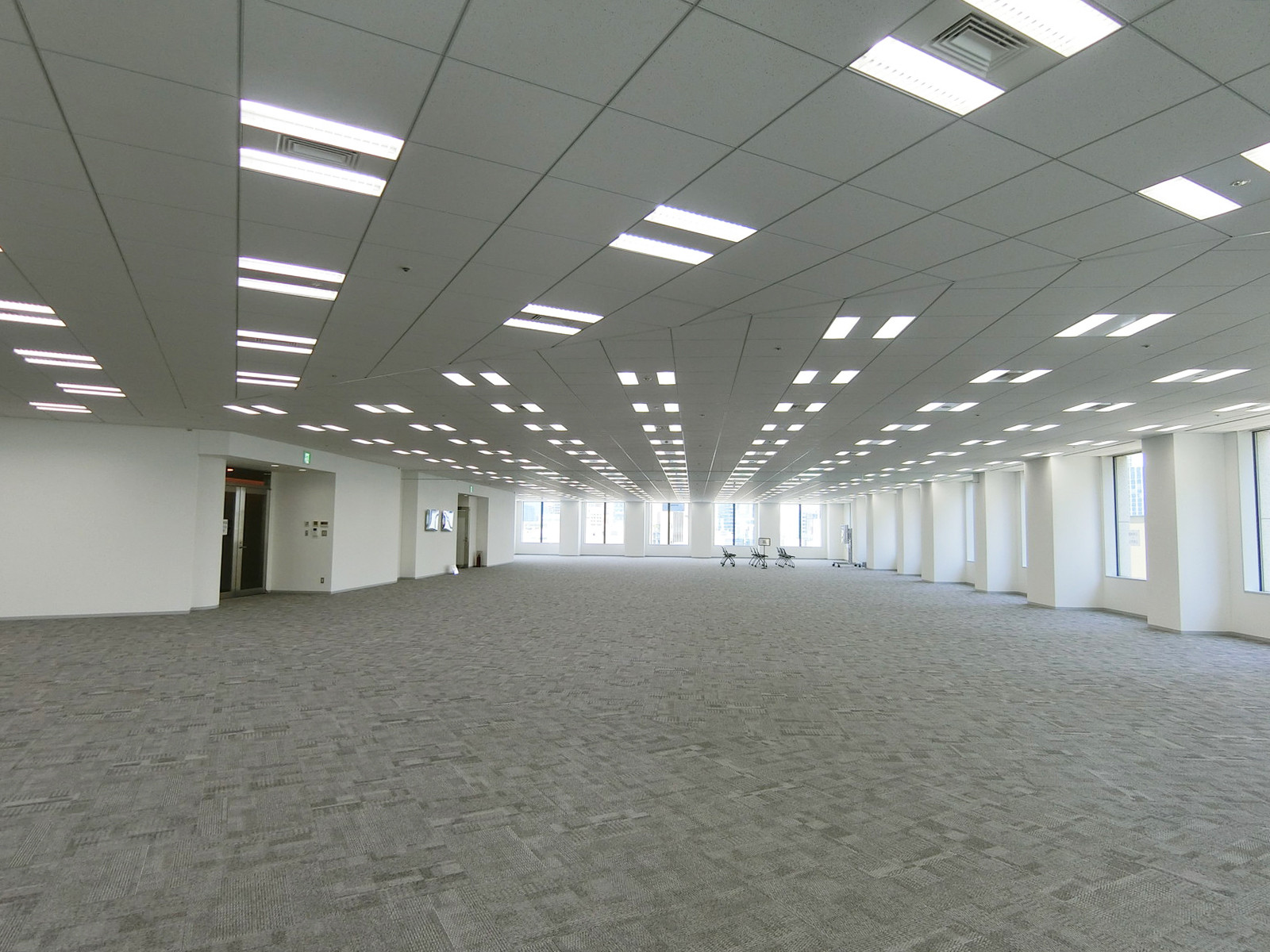 オフィス室内参考画像(11階・約451坪)