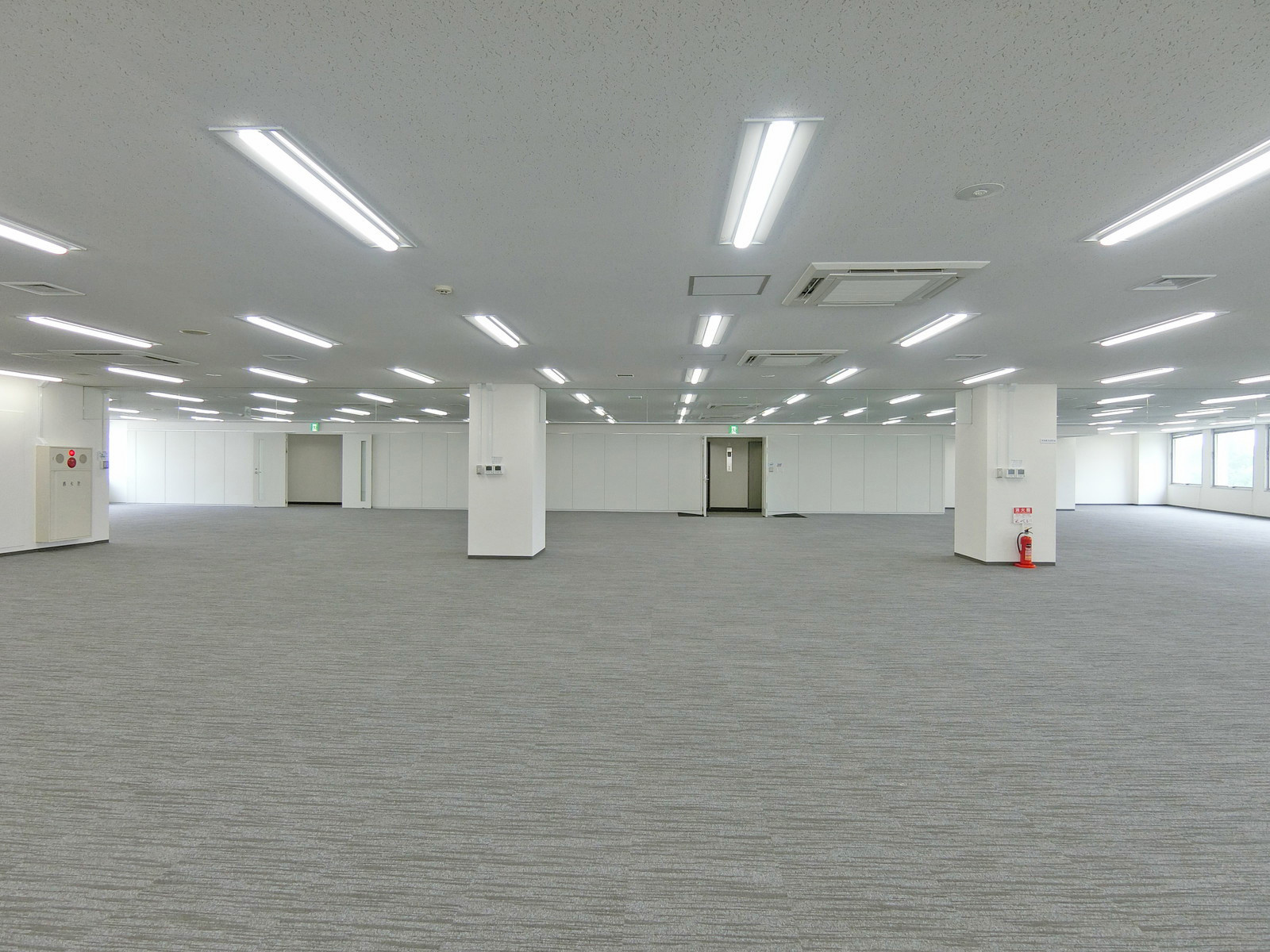 フロア別角度からの様子