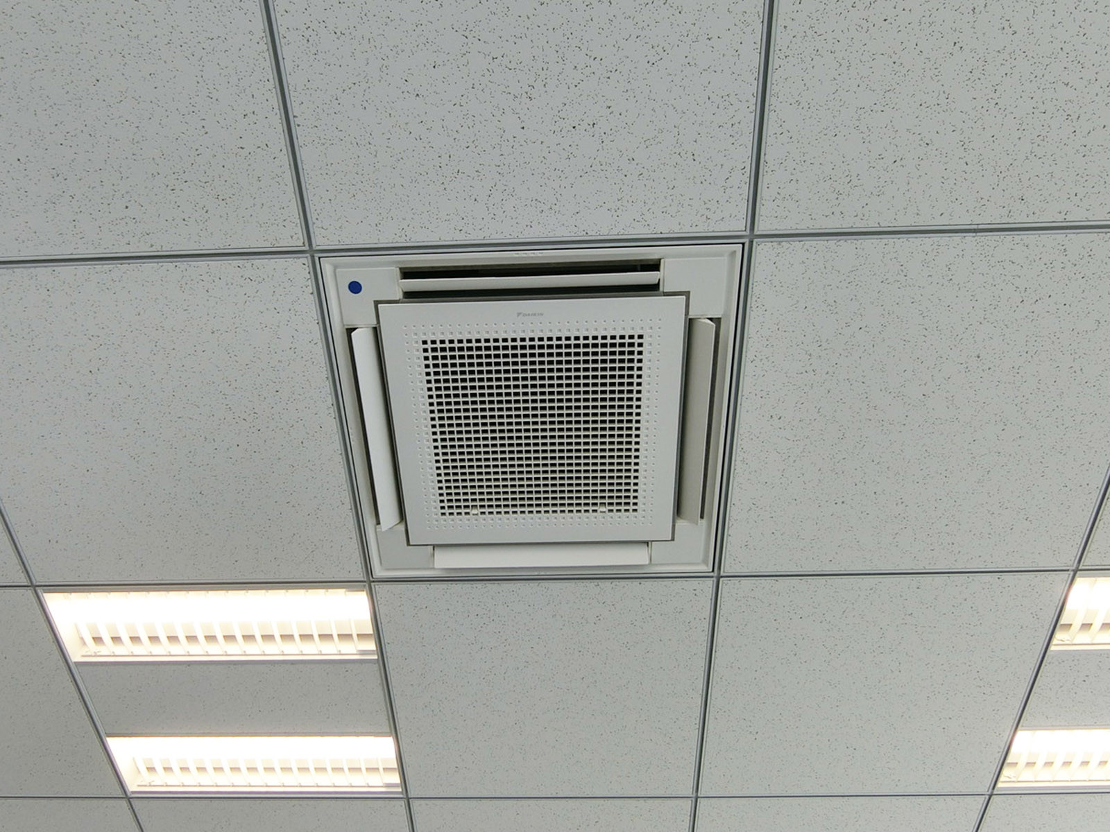 空調