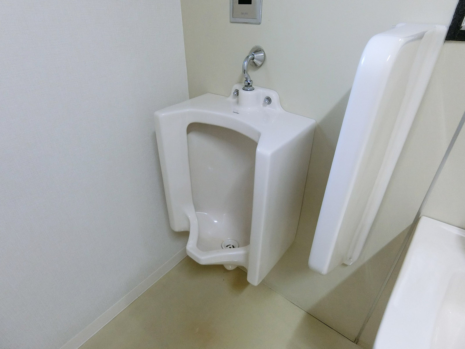 男性用トイレ