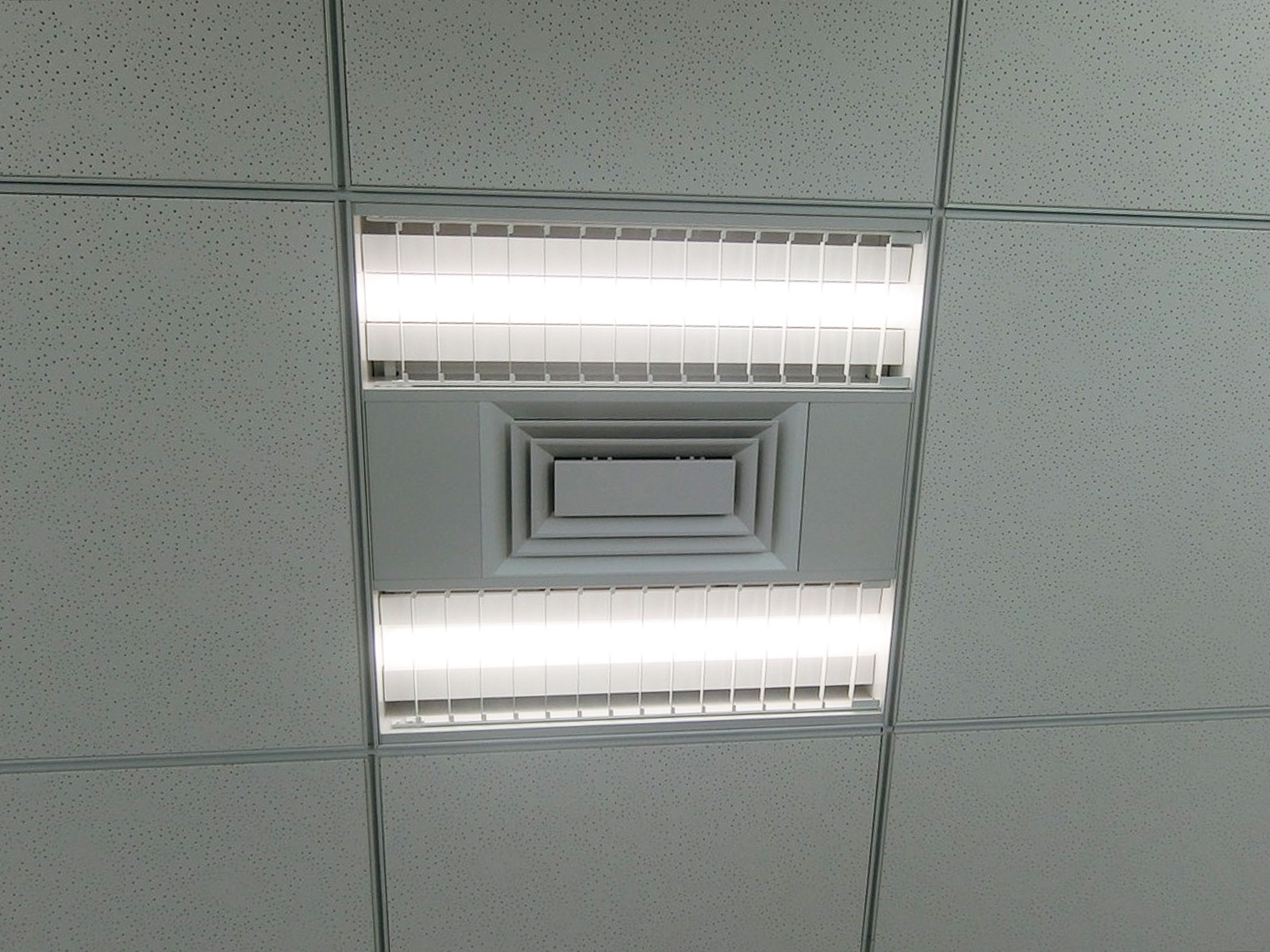 空調