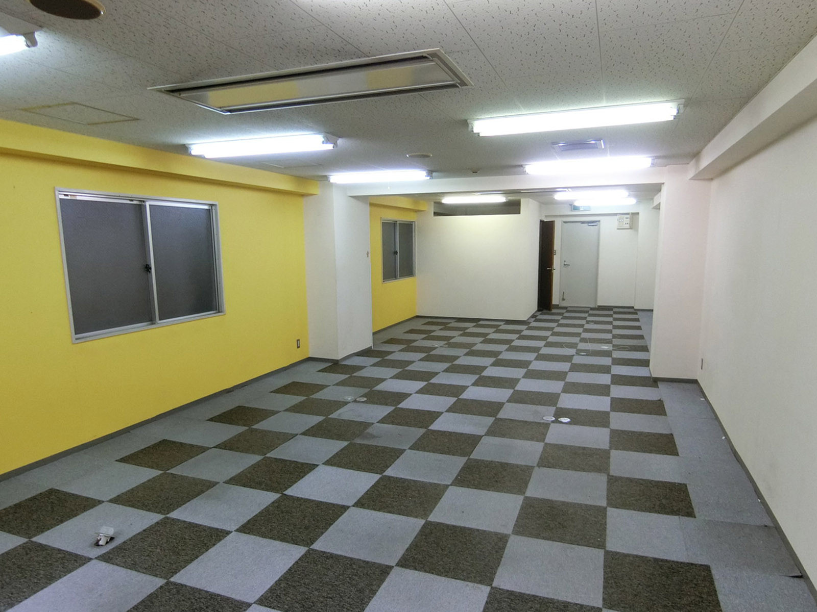 オフィス室内参考画像(4階・約20坪)