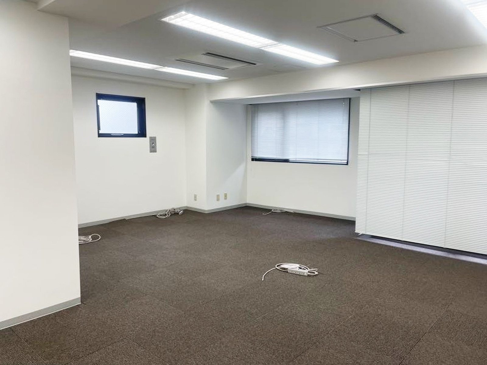 別角度の様子