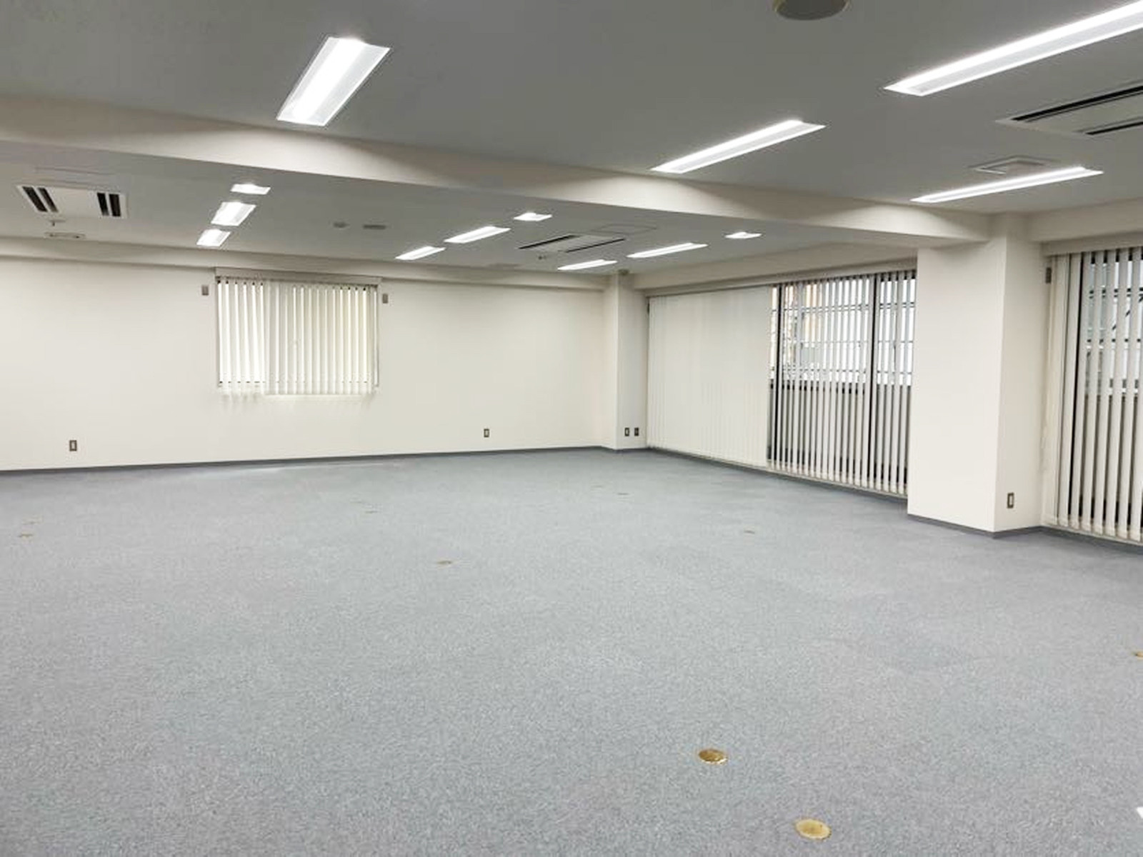 別角度の様子