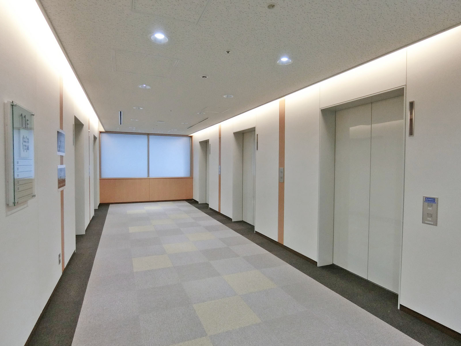 エレベーターホール