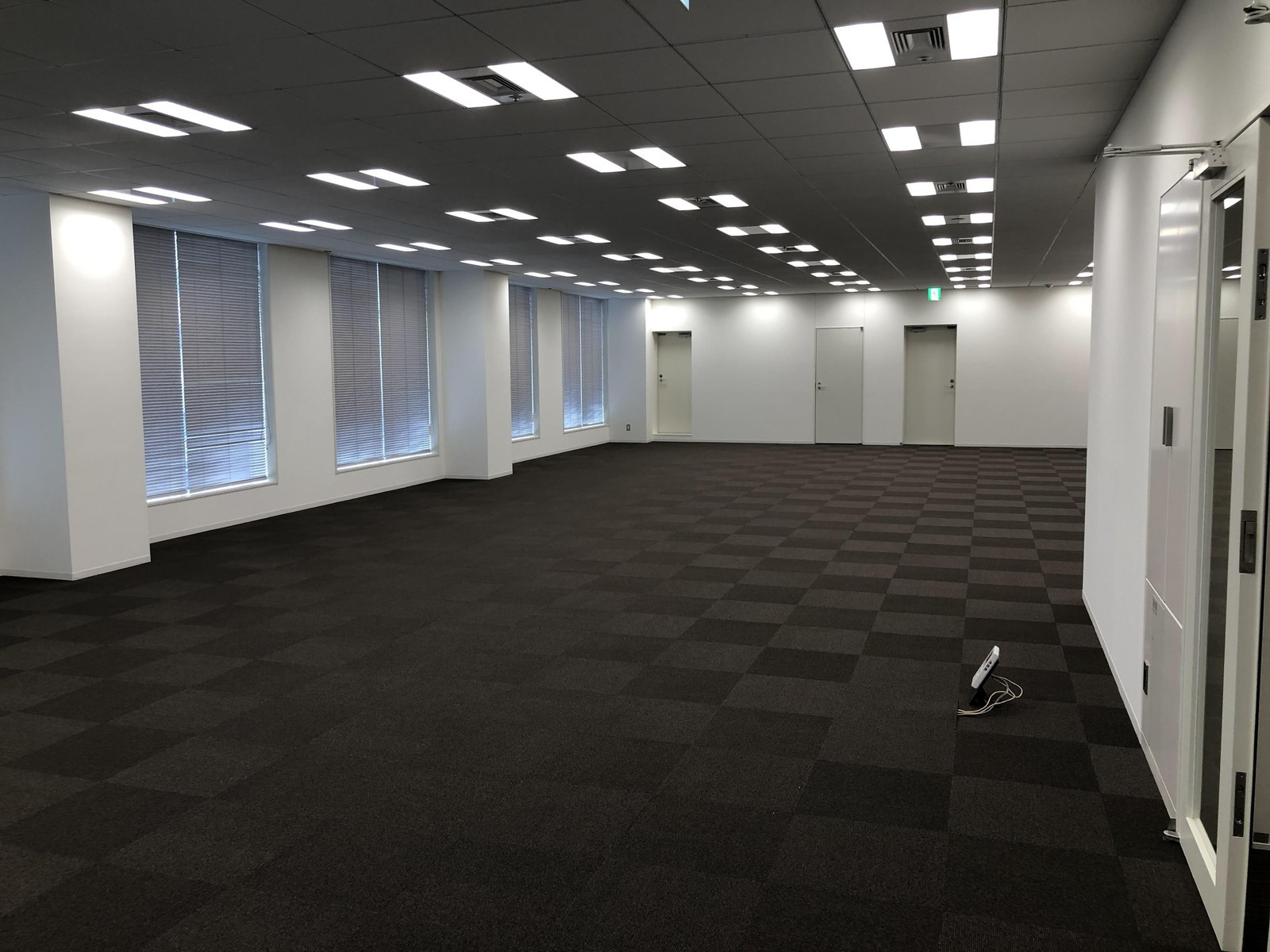 オフィス室内参考画像(7階)