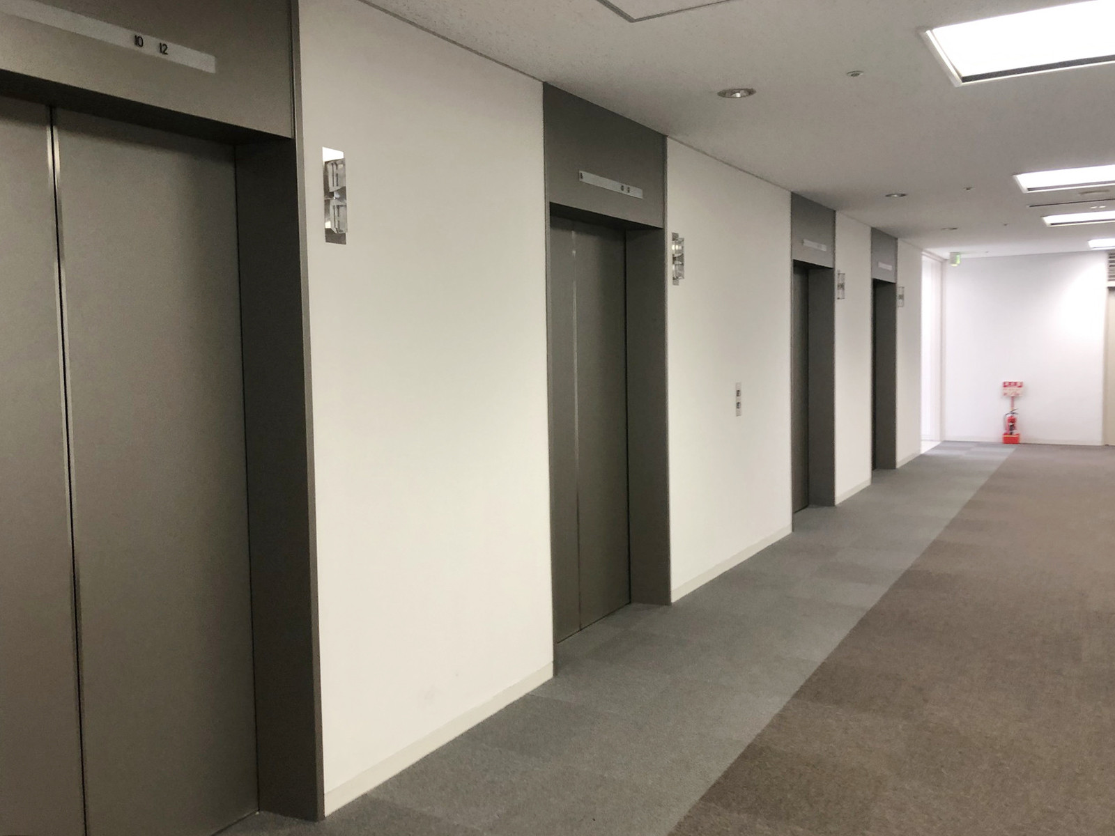 エレベーター