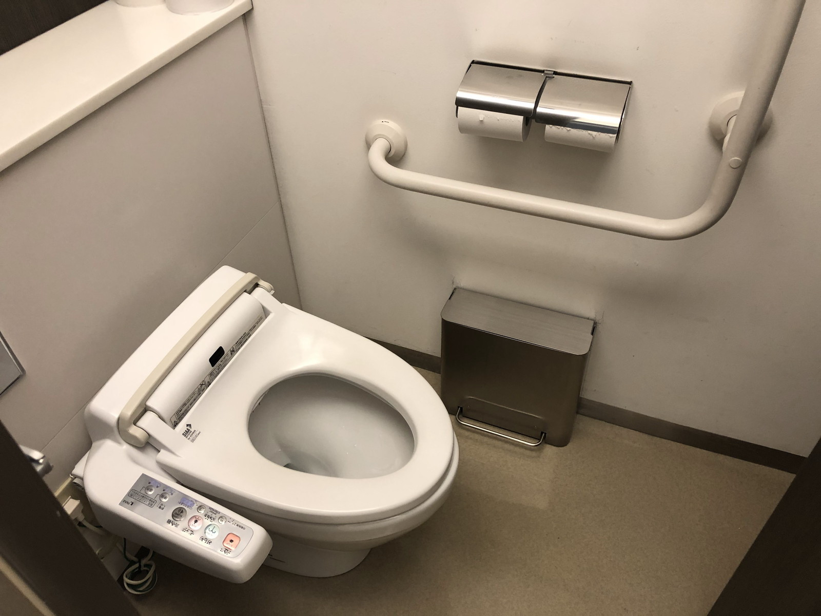 個室トイレ
