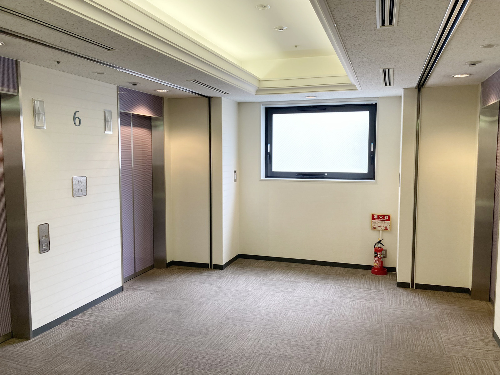 エレベーターホール