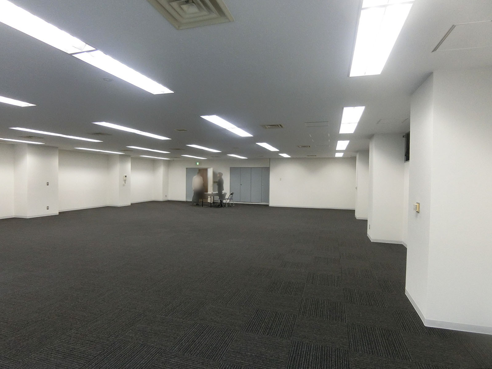 別角度の様子