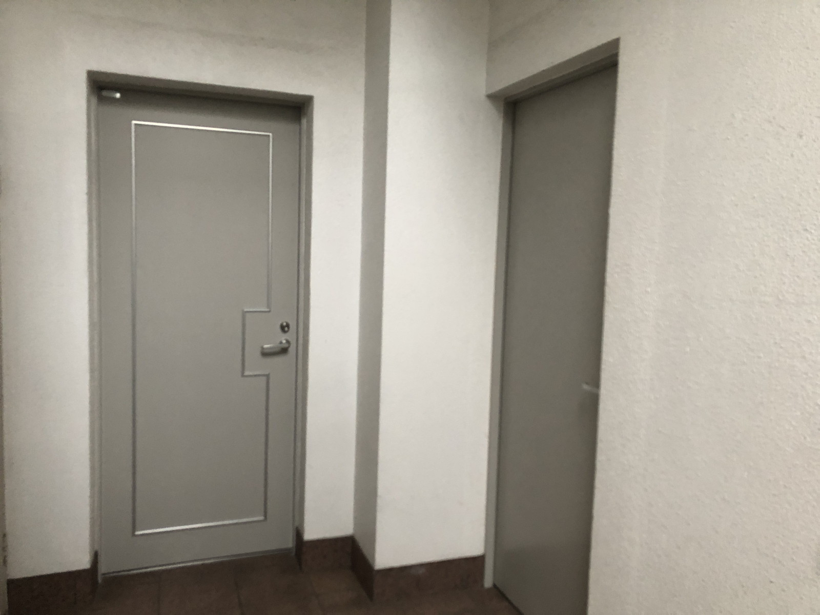 貸室出入り口