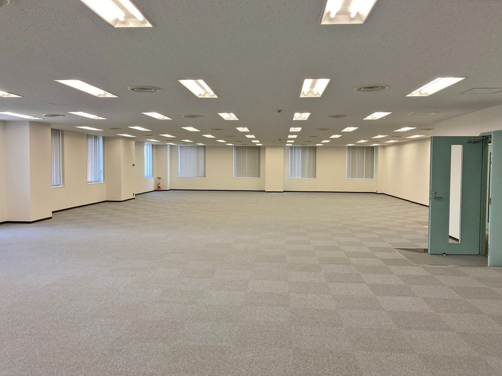 別角度の様子