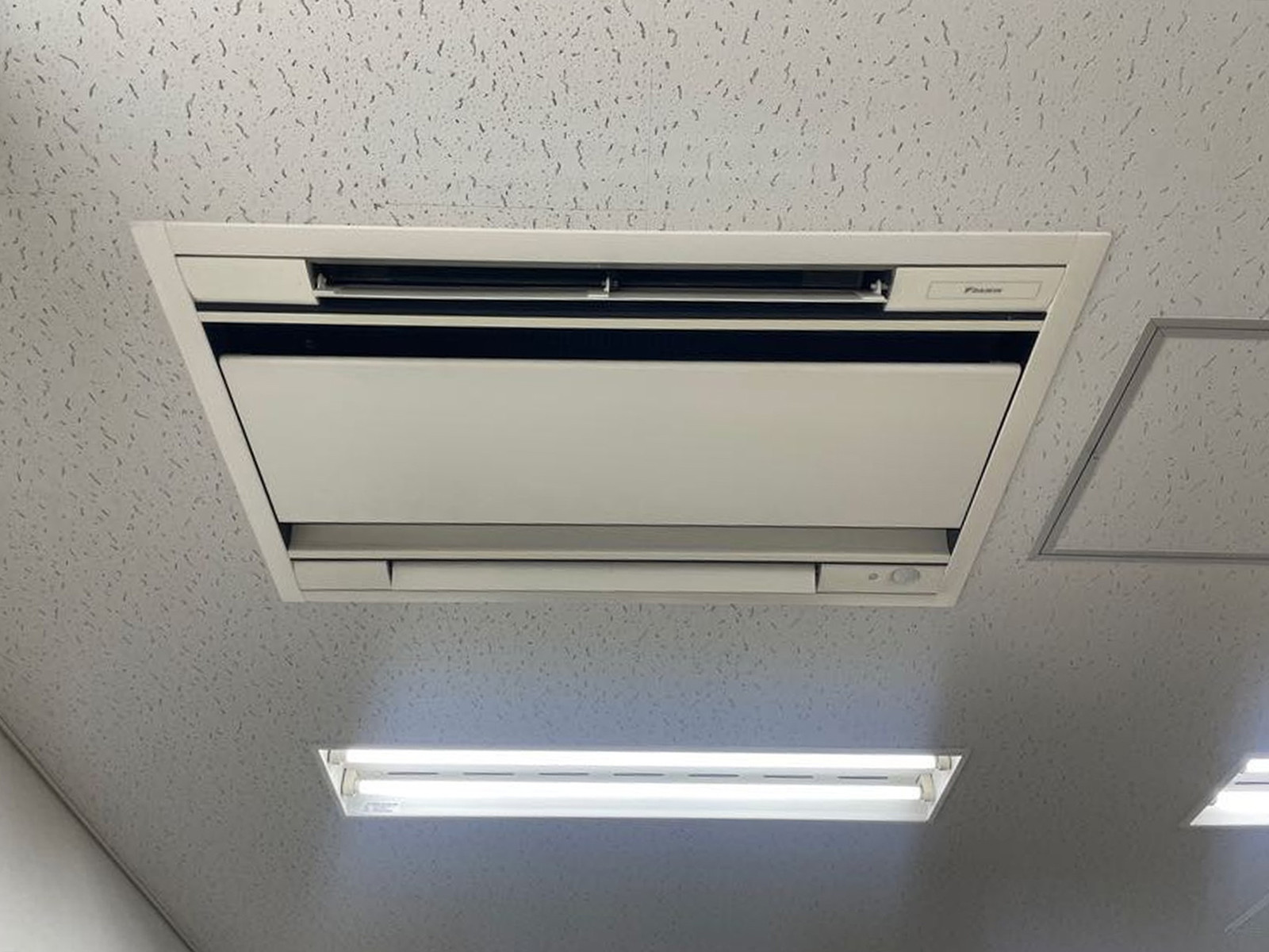 空調吹出口
