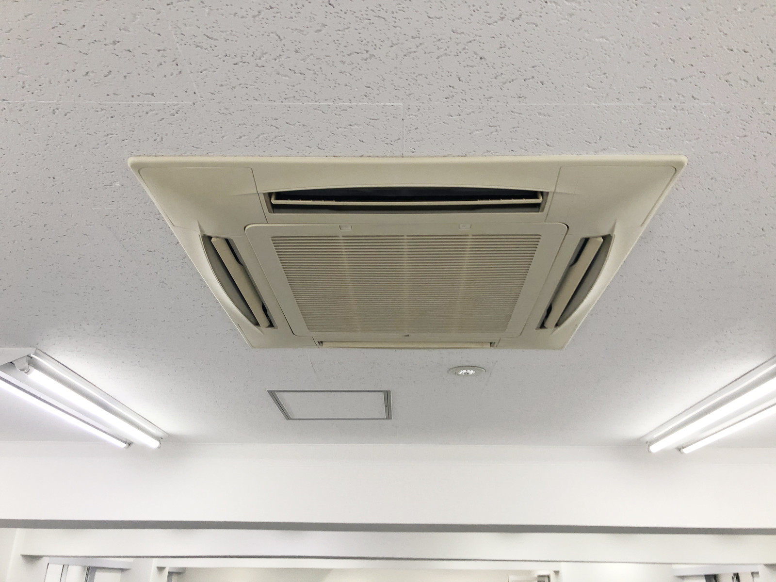 空調吹出口