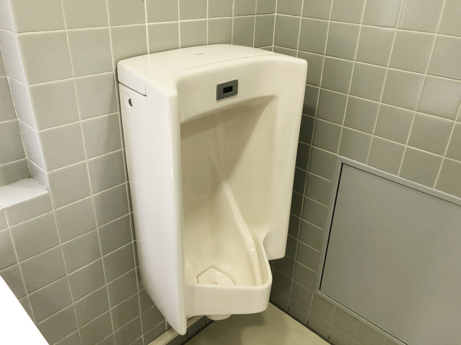 男性用トイレ