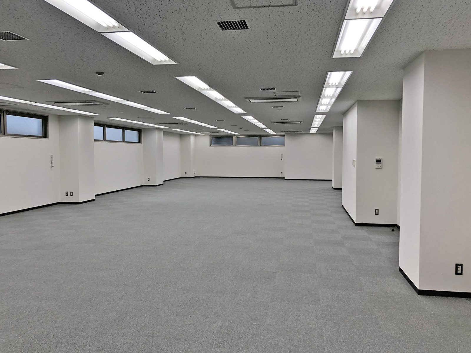 明るい室内