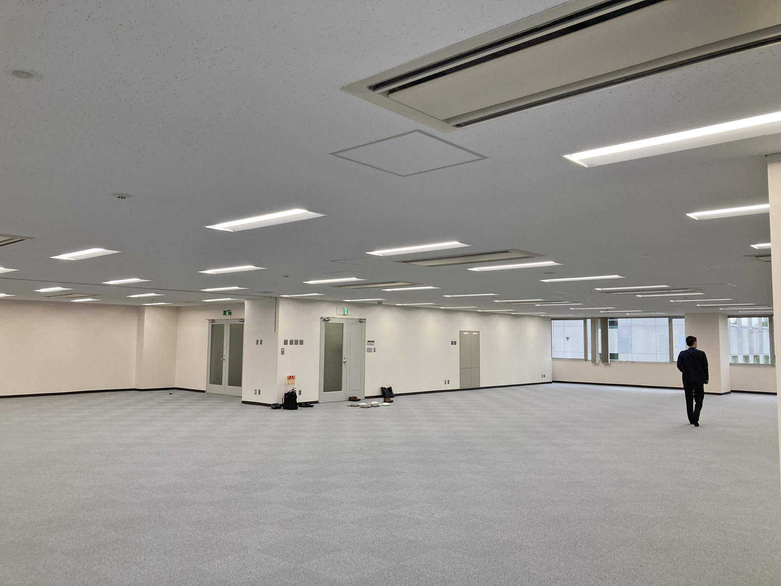 明るい室内