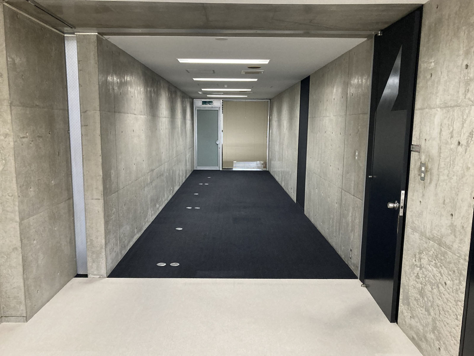 明るい室内