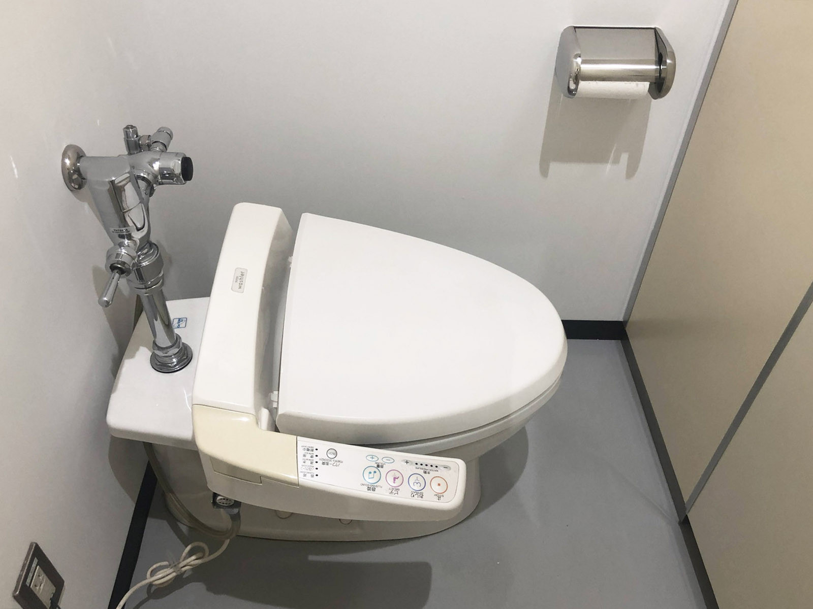個室トイレ