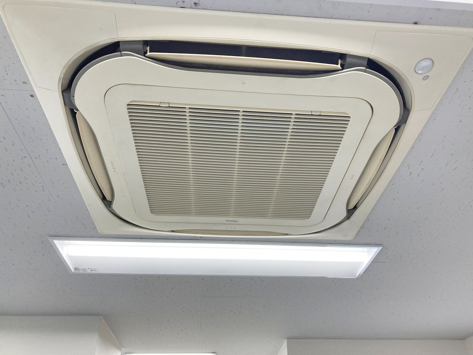 空調