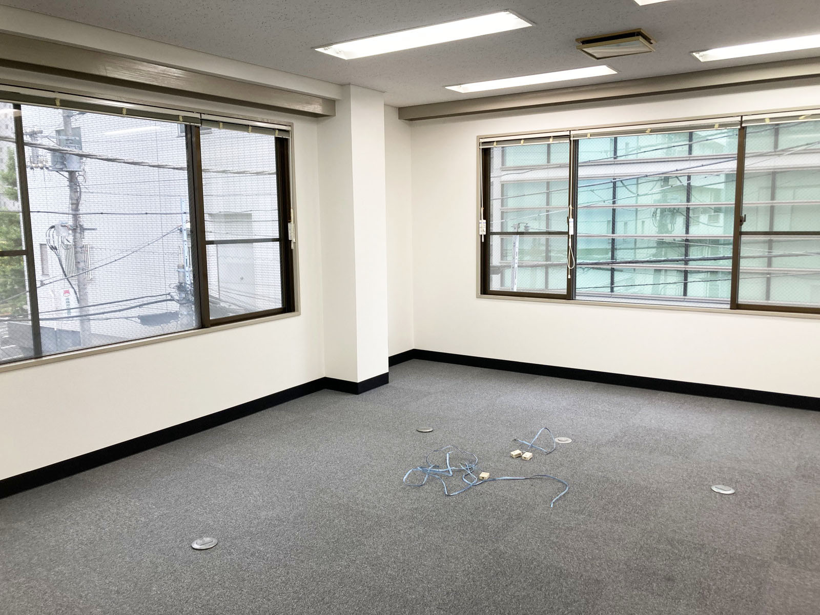 オフィス室内参考画像