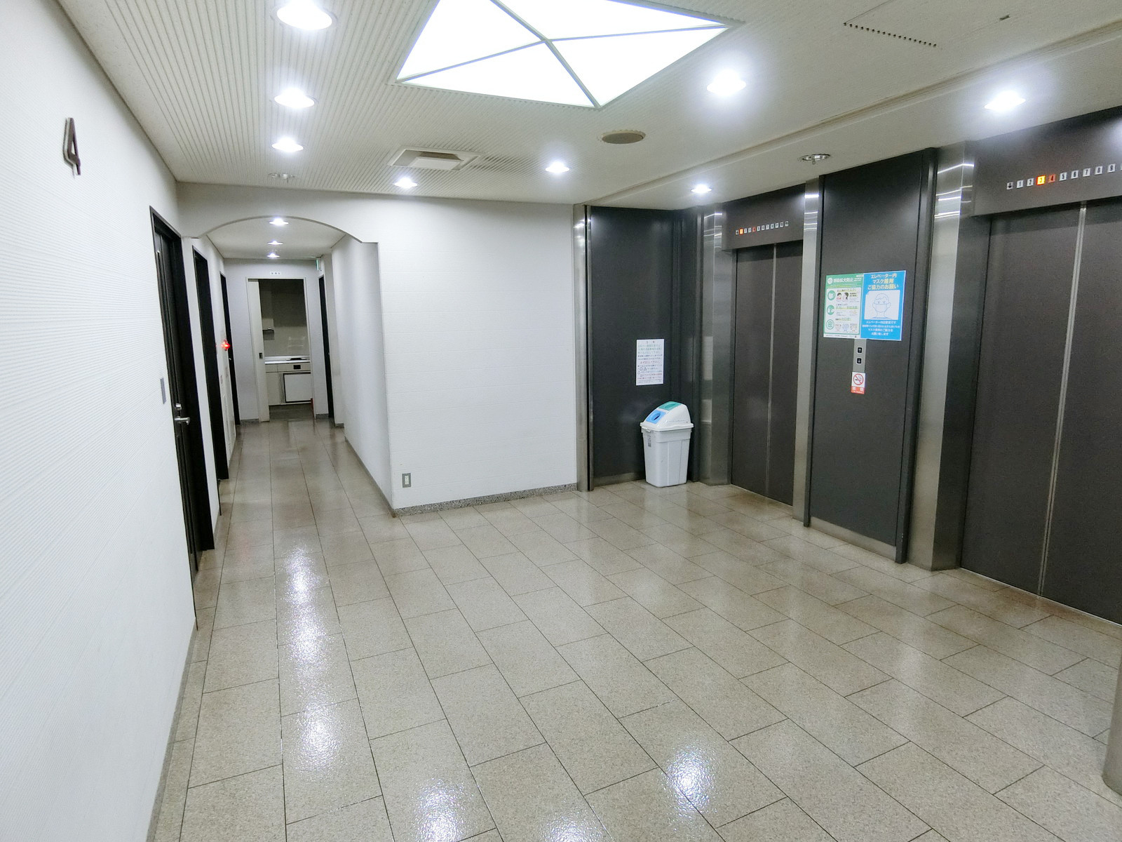 エレベーターホール